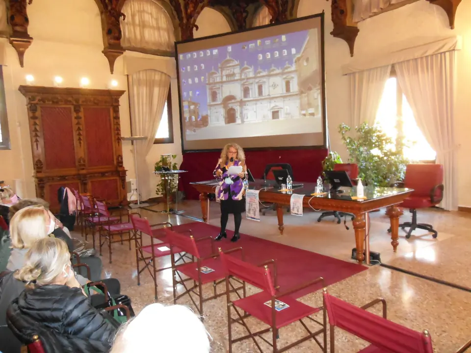 15 ottobre 2021 – Incontro con l’autore CLAUDIO TURINA MISSIONARIO LAICO, foto 3 di 4