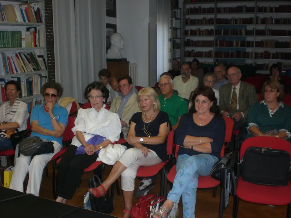 Al Salotto dei poeti, presentazione libro Citta’ di Dio – 14 Settembre 2015, foto 2 di 12